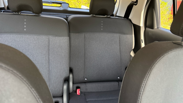 Hyundai INSTER 85kW 02 49kWh 5dr Auto Electric Hatchback
